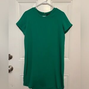 Adrienne Vittadini Women’s Green Dress Size 8